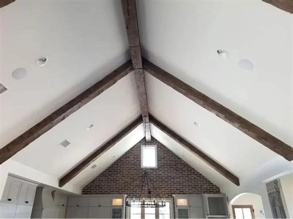 Faux Wood Beams for Vaulted Ceilings: Design Ideas & Layouts
