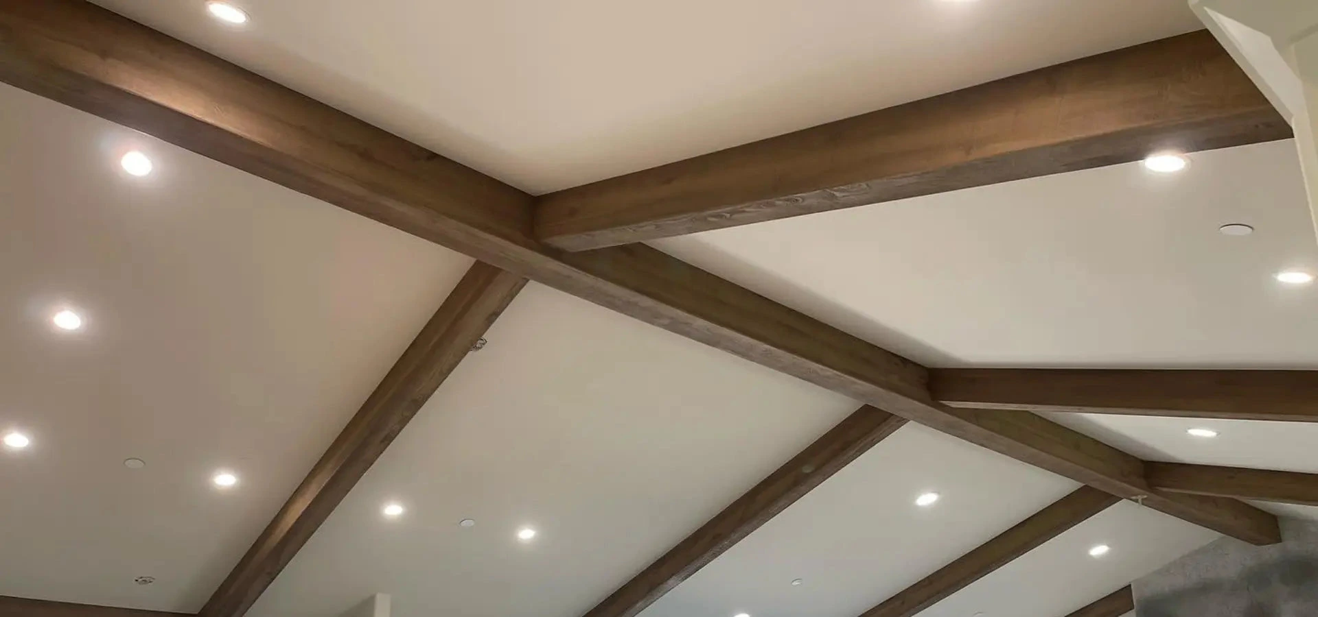 Beam ceiling installation in the Sacramento region